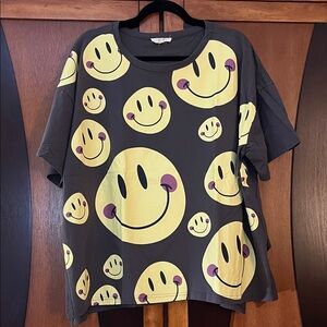 Easel Dusty Purple Smiley Face Short Sleeve Tee w/Crew Neck & Side Slits